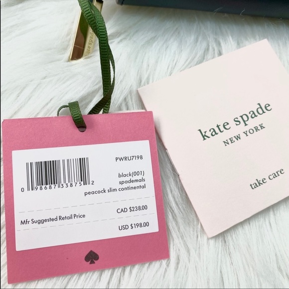❄️🚙 SOLD - KATE SPADE Zip Wallet 🚙❄️ - Picture 13 of 15